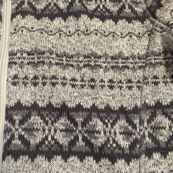 Eddie Bauer Cardigan Fair Isle Pattern - Picture 4 of 5